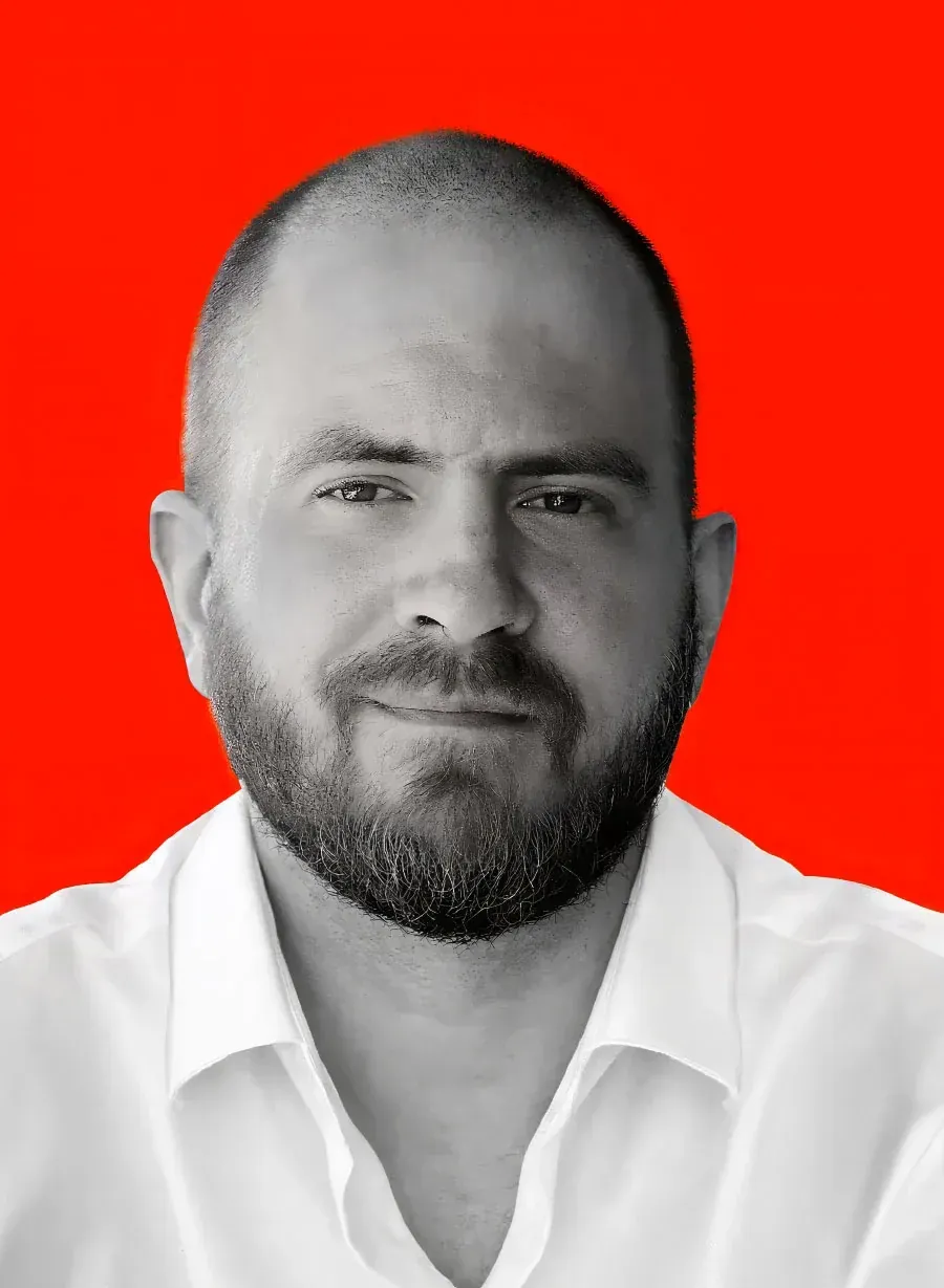 Adrien C.